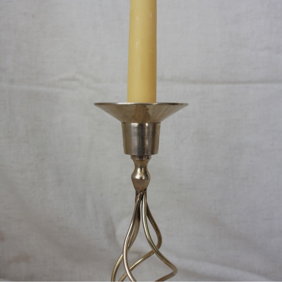 Raw brass twist candlestick - Picture 5 of 7